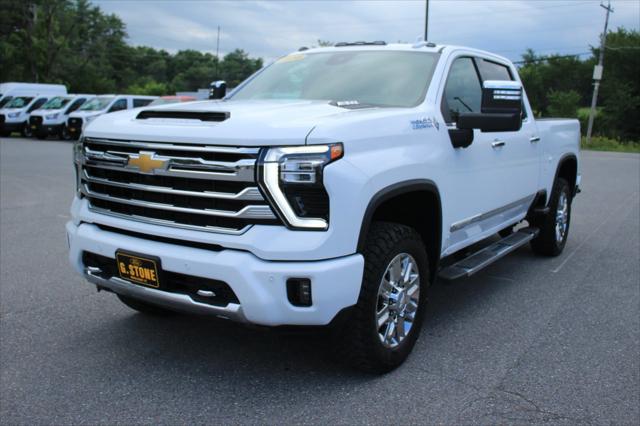 2026 Chevrolet Silverado 2500HD Crew Cab, Standard Bed, High Country, 4WD for sale in Middlebury, VT