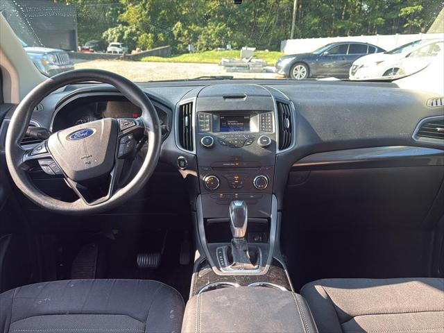 2015 Ford Edge SE