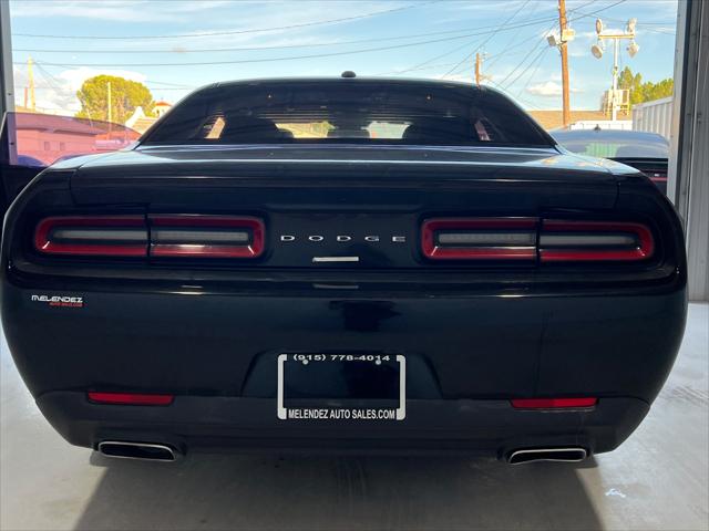 2016 Dodge Challenger SXT