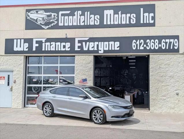 2016 Chrysler 200 S for sale in Blaine, MN
