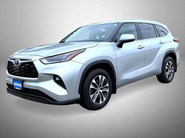 2022 Toyota Highlander Hybrid XLE for sale in Grand Island, NE