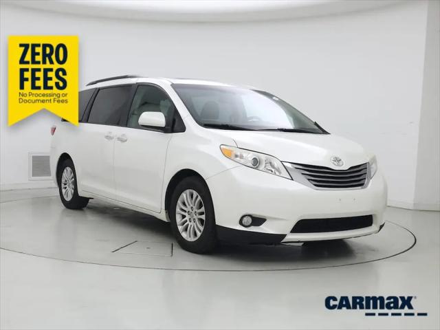 2015 Toyota Sienna XLE 8 Passenger for sale in Lithia Springs, GA