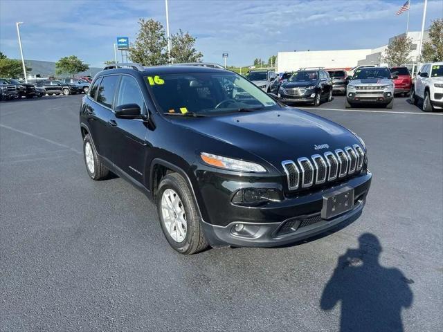 2016 Jeep Cherokee Latitude for sale in Muncy, PA