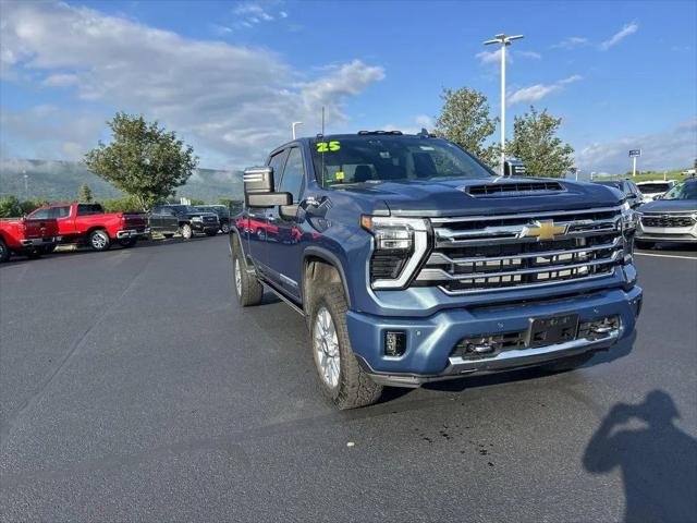 2025 Chevrolet Silverado 2500HD 4WD Crew Cab Standard Bed High Country for sale in Muncy, PA