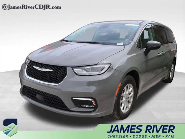 2023 Chrysler Pacifica Touring L for sale in Ozark, MO