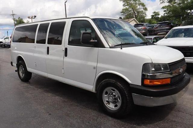 2018 Chevrolet Express LT for sale in Downers Grove, IL