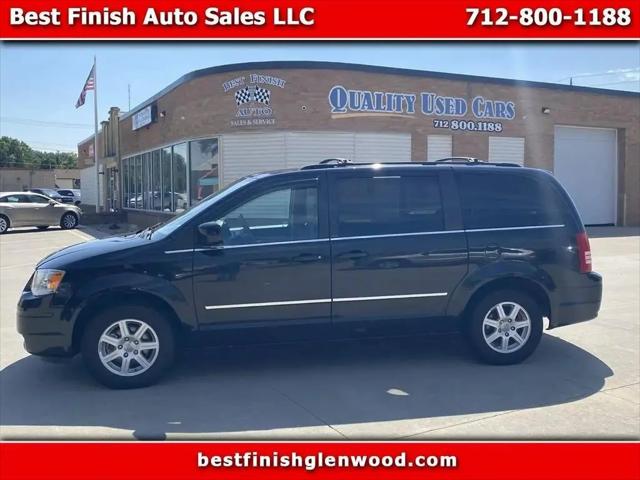 2010 Chrysler Town & Country Touring for sale in Glenwood, IA