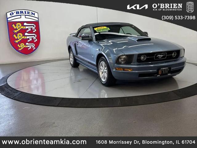 2007 Ford Mustang V6 Deluxe for sale in Bloomington, IL