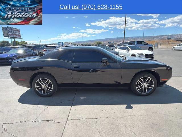 2019 Dodge Challenger SXT AWD