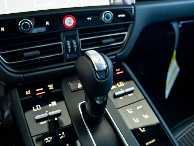2026 Porsche Macan T