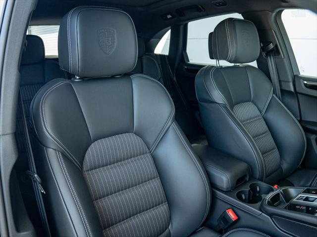 2026 Porsche Macan T