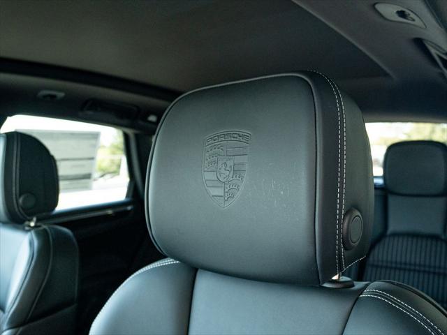 2026 Porsche Macan T