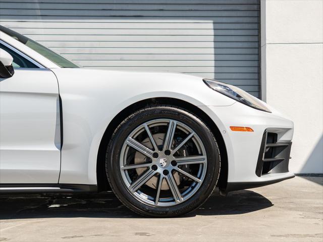 2026 Porsche Panamera Unknown