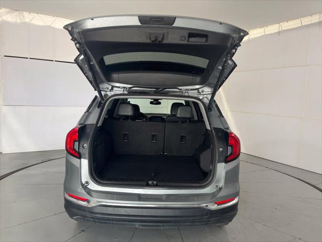 2023 GMC Terrain AWD SLT