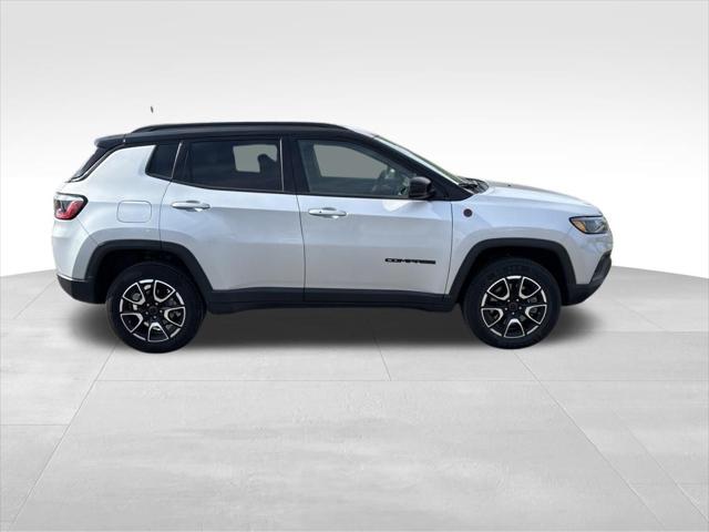 2025 Jeep Compass Trailhawk 4x4