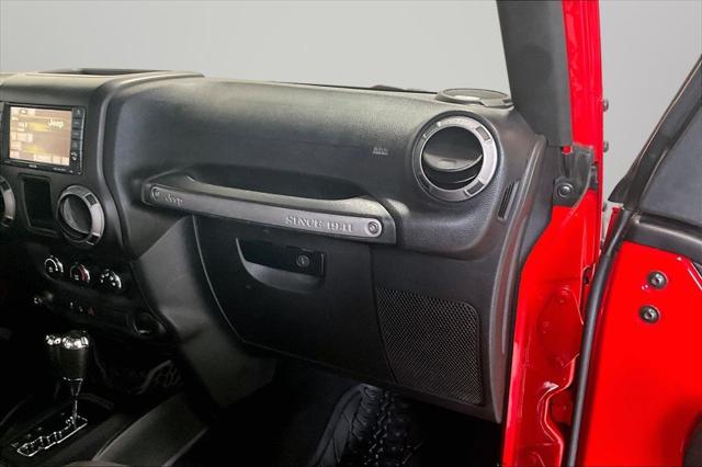 2017 Jeep Wrangler Willys Wheeler
