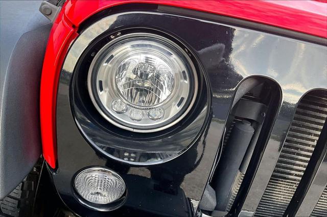 2017 Jeep Wrangler Willys Wheeler