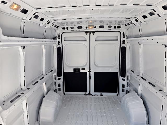 2027 Ram ProMaster Cargo Van Tradesman