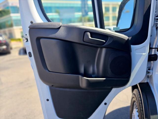 2027 Ram ProMaster Cargo Van Tradesman