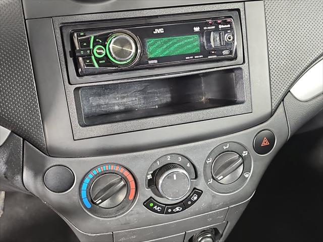 2011 Chevrolet Aveo LS