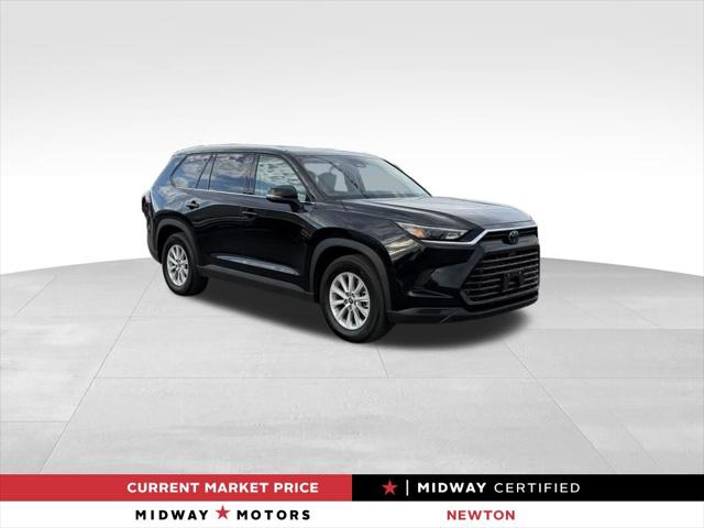 2025 Toyota Grand Highlander XLE for sale in Newton, KS
