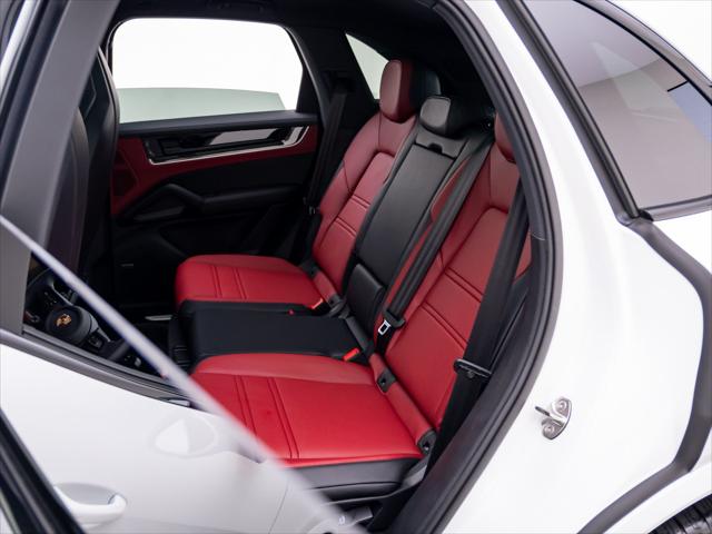 2026 Porsche Cayenne Unknown