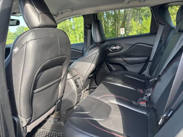 Used 2020 Jeep Cherokee Trailhawk 4x4 For Sale in Jackson, MI