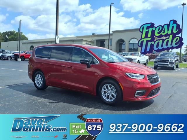 2025 Chrysler Pacifica Select for sale in Dayton, OH