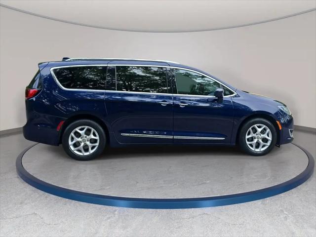 2020 Chrysler Pacifica 35th Anniversary Touring L