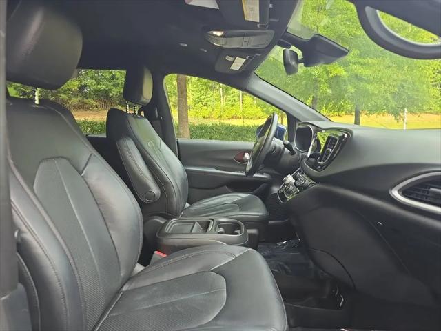 2020 Chrysler Pacifica 35th Anniversary Touring L