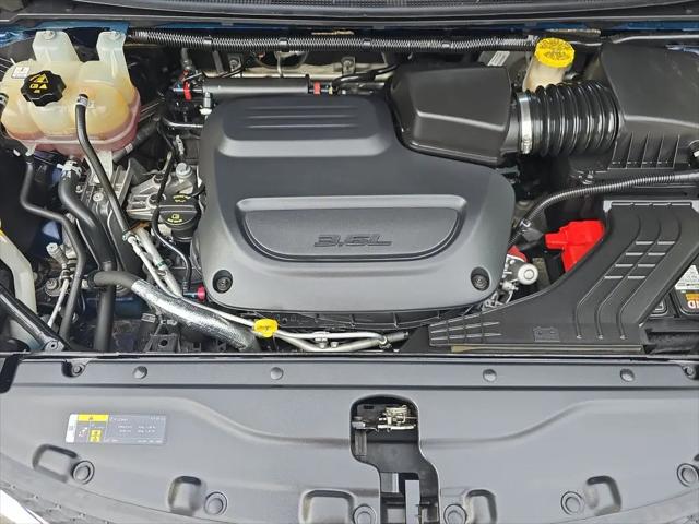 2020 Chrysler Pacifica 35th Anniversary Touring L