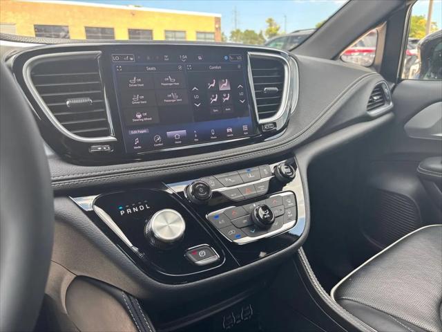 2025 Chrysler Pacifica Limited