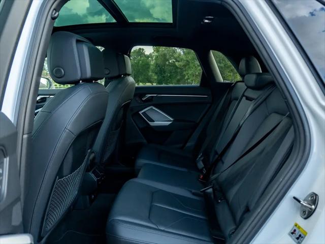 2025 Audi Q3 Premium 45 TFSI S line quattro Tiptronic