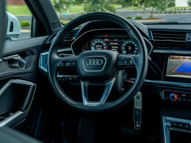 2025 Audi Q3 Premium 45 TFSI S line quattro Tiptronic