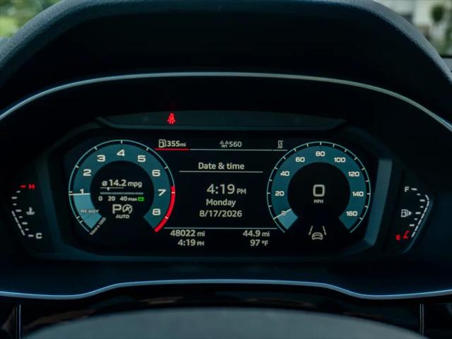 2025 Audi Q3 Premium 45 TFSI S line quattro Tiptronic