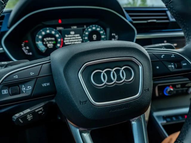 2025 Audi Q3 Premium 45 TFSI S line quattro Tiptronic