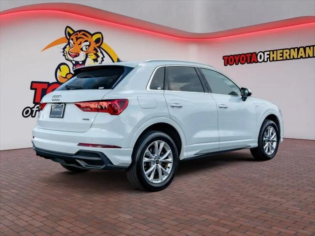 2025 Audi Q3 Premium 45 TFSI S line quattro Tiptronic