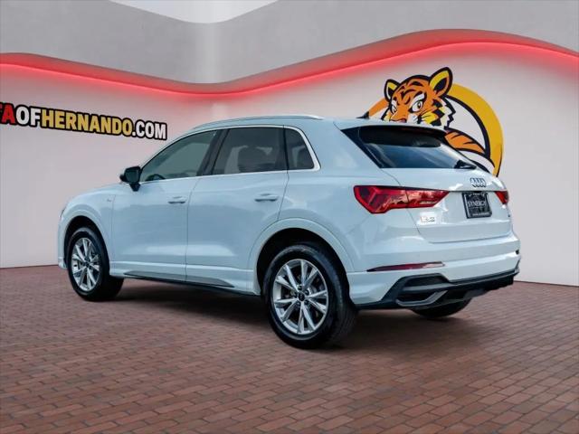 2025 Audi Q3 Premium 45 TFSI S line quattro Tiptronic