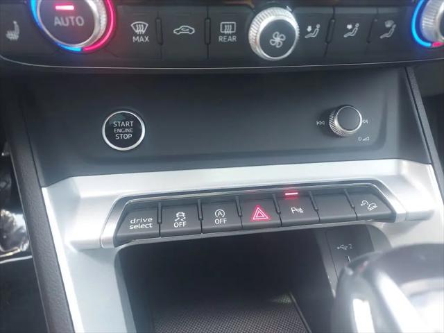 2023 Audi Q3 Premium 45 TFSI S line quattro Tiptronic