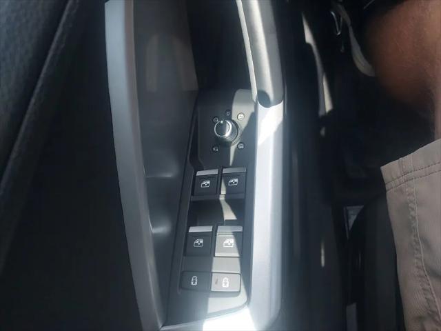 2023 Audi Q3 Premium 45 TFSI S line quattro Tiptronic