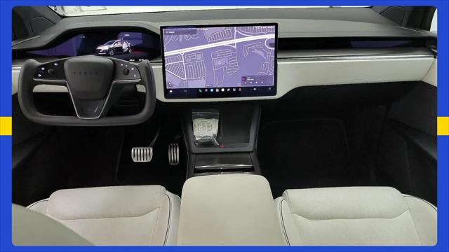 2022 Tesla Model X Plaid Tri Motor All-Wheel Drive