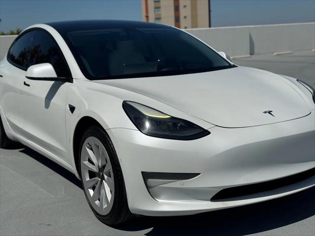 2021 Tesla Model 3 Standard Range Plus Rear-Wheel Drive