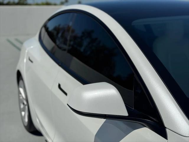 2021 Tesla Model 3 Standard Range Plus Rear-Wheel Drive