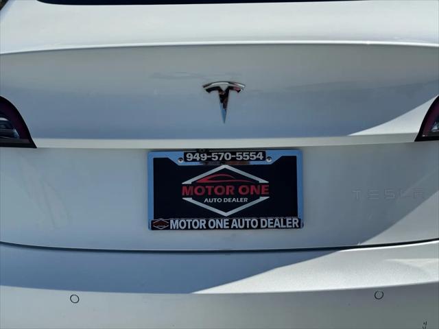 2021 Tesla Model 3 Standard Range Plus Rear-Wheel Drive