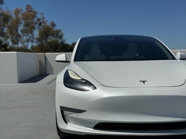 2021 Tesla Model 3 Standard Range Plus Rear-Wheel Drive
