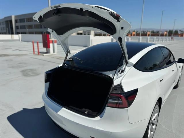 2021 Tesla Model 3 Standard Range Plus Rear-Wheel Drive