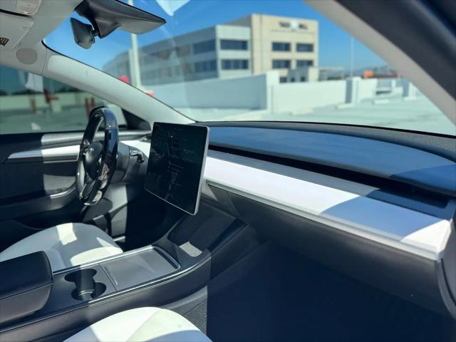 2021 Tesla Model 3 Standard Range Plus Rear-Wheel Drive