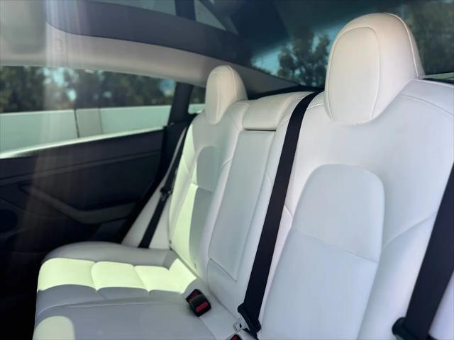 2021 Tesla Model 3 Standard Range Plus Rear-Wheel Drive