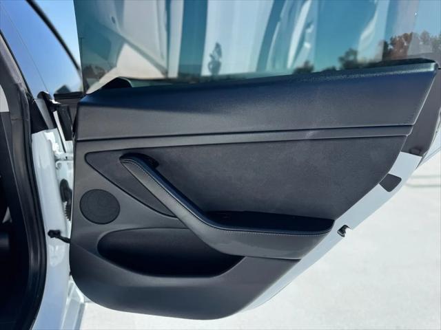 2021 Tesla Model 3 Standard Range Plus Rear-Wheel Drive