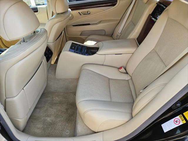 2013 Lexus LS 600h L L